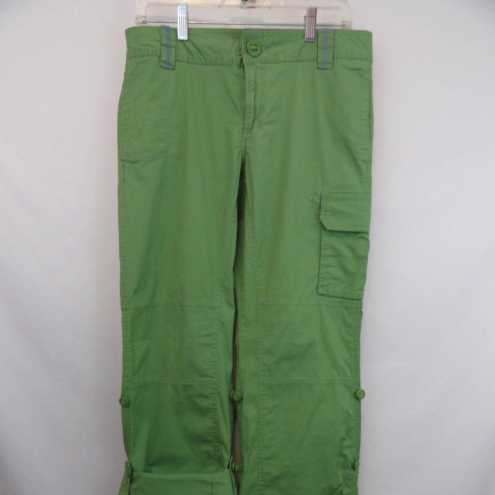 Old Navy womens pants, avacado green color, size 8. (A8)
